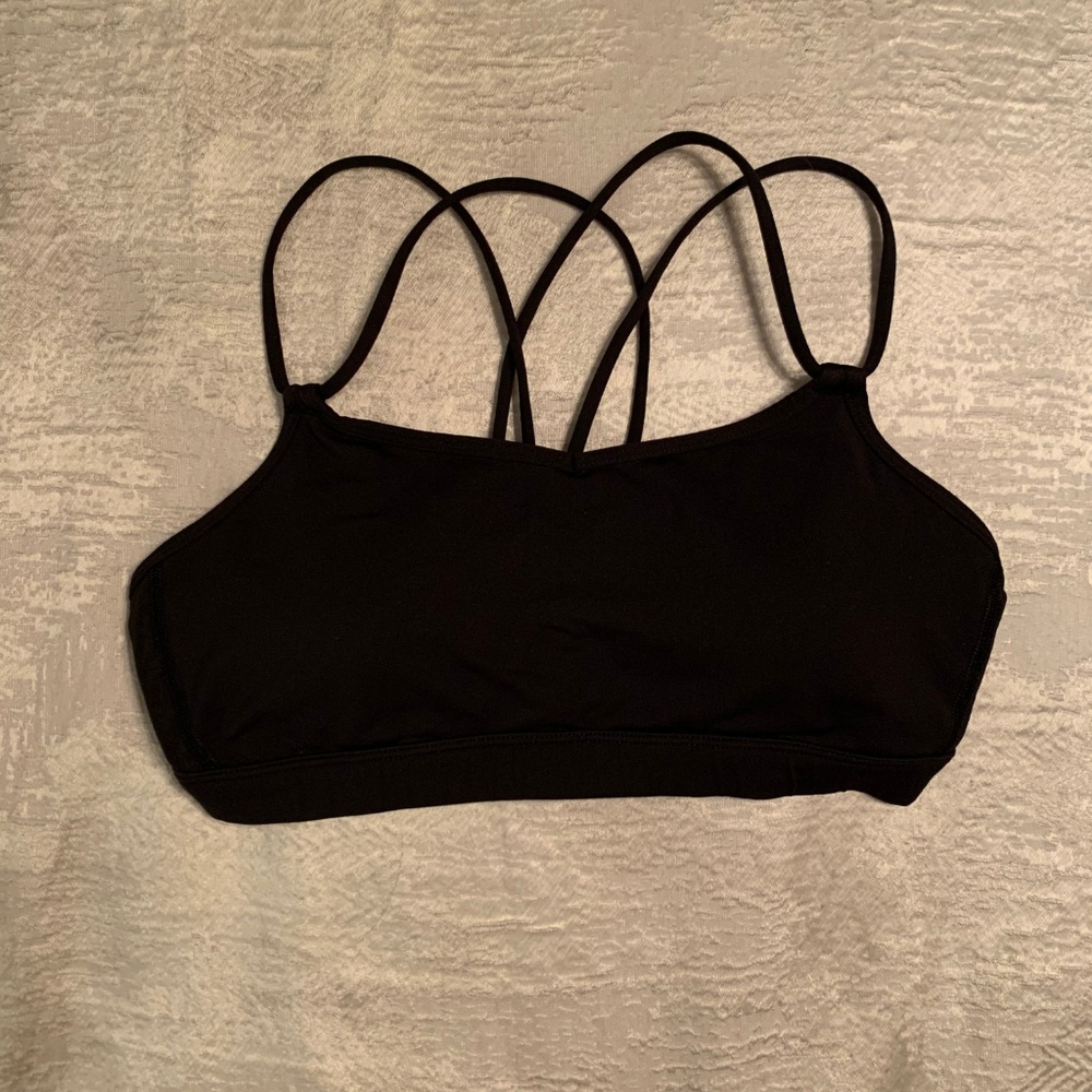 lululemon Make A Move Bra / Size 6